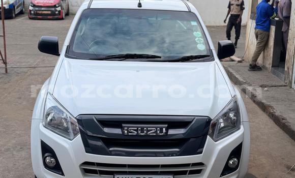 Comprar Novo Isuzu D-MAX Branco Carro em Maputo em Maputo