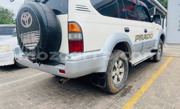 Nunua Ilio tumika Toyota Land Cruiser Prado Nyingine Gari ndani ya Maputo nchini Maputo Nunua Ilio tumika Toyota Land Cruiser Prado Nyingine Gari ndani ya Maputo nchini Maputo