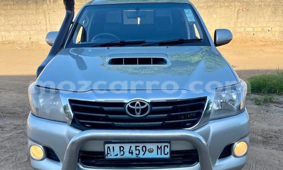 Tenga Tsaru Toyota Hilux Zvimwe Mota in Maputo in Maputo Tenga Tsaru Toyota Hilux Zvimwe Mota in Maputo in Maputo