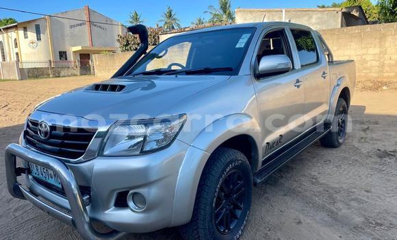 Tenga Tsaru Toyota Hilux Zvimwe Mota in Maputo in Maputo Tenga Tsaru Toyota Hilux Zvimwe Mota in Maputo in Maputo