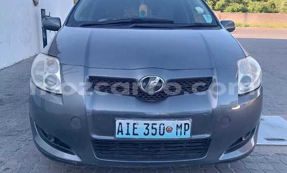 Comprar Usado Toyota Auris Prata Carro em Maputo em Maputo