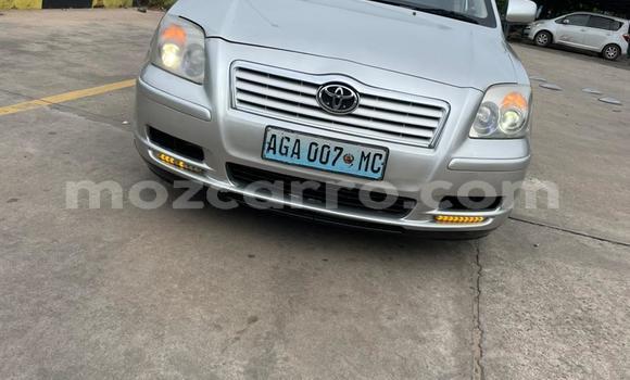 Comprar Usado Toyota Avensis Prata Carro em Maputo em Maputo