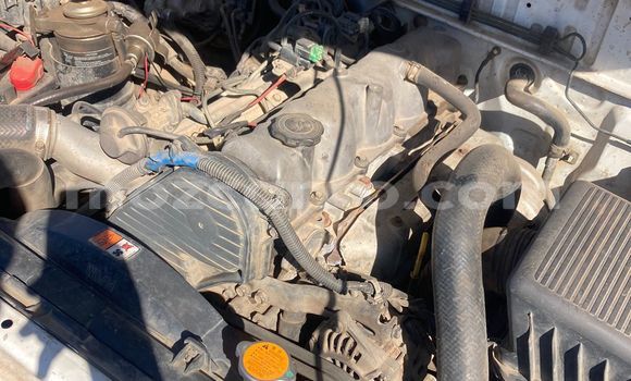 Comprar Usado Mazda BT-50 Branco Carro em Maputo em Maputo Comprar Usado Mazda BT-50 Branco Carro em Maputo em Maputo