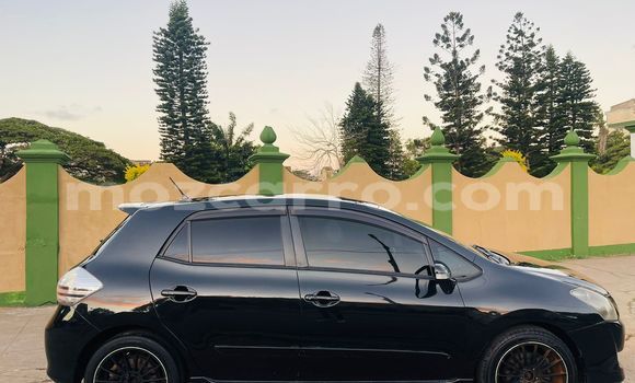 Tenga Tsaru Toyota Blade Nhema Mota in Maputo in Maputo Tenga Tsaru Toyota Blade Nhema Mota in Maputo in Maputo