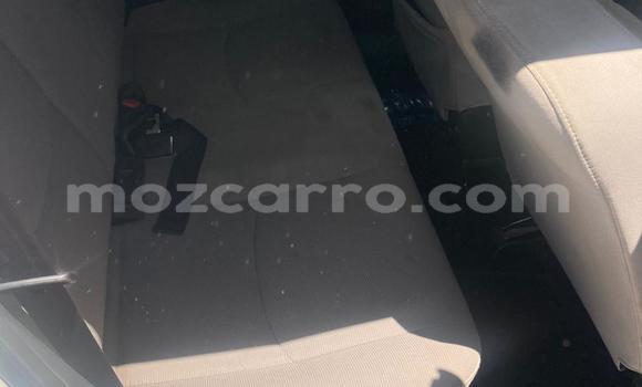 Nunua Ilio tumika Mazda Verisa Nyeupe Gari ndani ya Maputo nchini Maputo Nunua Ilio tumika Mazda Verisa Nyeupe Gari ndani ya Maputo nchini Maputo