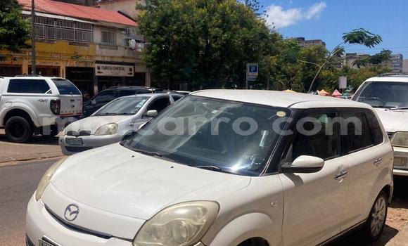Nunua Ilio tumika Mazda Verisa Nyeupe Gari ndani ya Maputo nchini Maputo Nunua Ilio tumika Mazda Verisa Nyeupe Gari ndani ya Maputo nchini Maputo