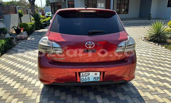 Tenga Tsaru Toyota Blade Tsvuku Mota in Maputo in Maputo Tenga Tsaru Toyota Blade Tsvuku Mota in Maputo in Maputo