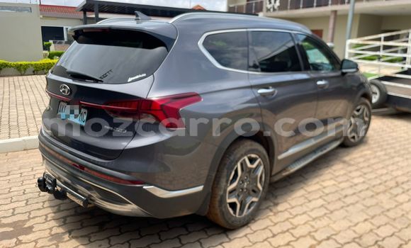 Tenga Itsva Hyundai Santa Fe Bhurawuni Mota in Maputo in Maputo Tenga Itsva Hyundai Santa Fe Bhurawuni Mota in Maputo in Maputo