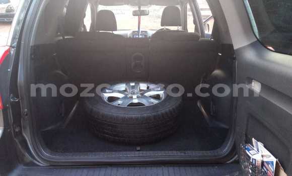 Buy Used Toyota RAV4 Blue Car in Maputo in Maputo Buy Used Toyota RAV4 Blue Car in Maputo in Maputo