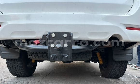 Nunua Ilio tumika Toyota Fortuner Nyeupe Gari ndani ya Maputo nchini Maputo Nunua Ilio tumika Toyota Fortuner Nyeupe Gari ndani ya Maputo nchini Maputo