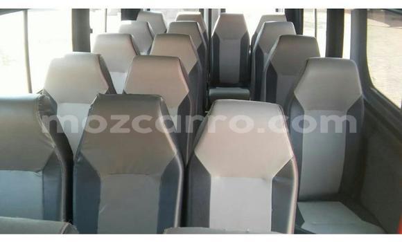 Comprar Usado Mercedes‒Benz Sprinter Branco Caminhão em Gilé em Zambezia Comprar Usado Mercedes‒Benz Sprinter Branco Caminhão em Gilé em Zambezia