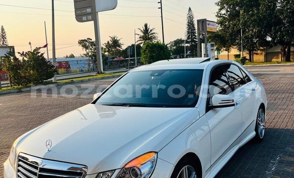 Buy New Mercedes-Benz E-Classe Silver Car in Maputo in Maputo Buy New Mercedes-Benz E-Classe Silver Car in Maputo in Maputo