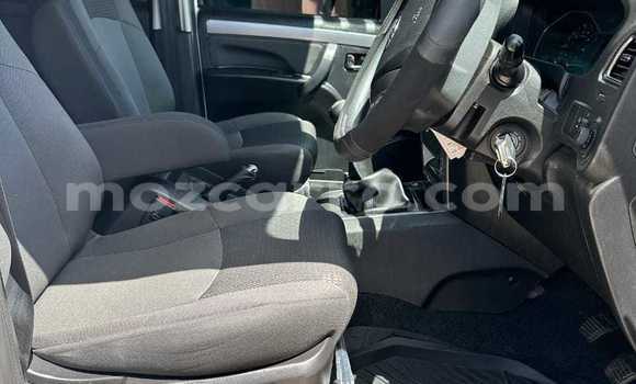 Nunua Ilio tumika Mahindra Scorpio Nyeupe Gari ndani ya Maputo nchini Maputo Nunua Ilio tumika Mahindra Scorpio Nyeupe Gari ndani ya Maputo nchini Maputo