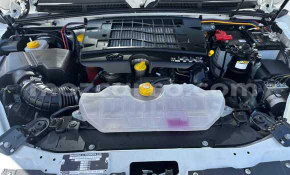 Nunua Ilio tumika Mahindra Scorpio Nyeupe Gari ndani ya Maputo nchini Maputo Nunua Ilio tumika Mahindra Scorpio Nyeupe Gari ndani ya Maputo nchini Maputo