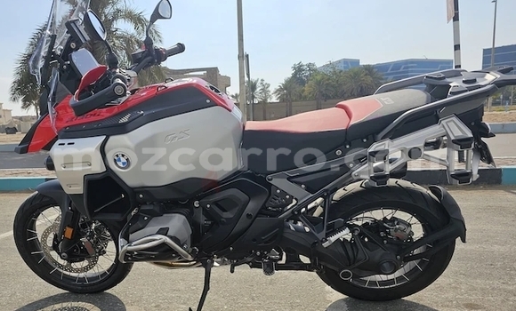 Comprar Usado BMW R1200GS Adventure Vermelho Moto em Maputo em Maputo Comprar Usado BMW R1200GS Adventure Vermelho Moto em Maputo em Maputo