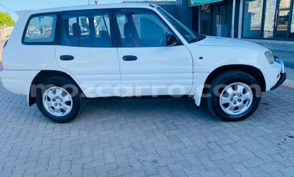 Buy Used Toyota RAV4 White Car in Maputo in Maputo Buy Used Toyota RAV4 White Car in Maputo in Maputo