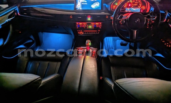 Nunua Ilio tumika BMW X5 Nyeupe Gari ndani ya Maputo nchini Maputo Nunua Ilio tumika BMW X5 Nyeupe Gari ndani ya Maputo nchini Maputo