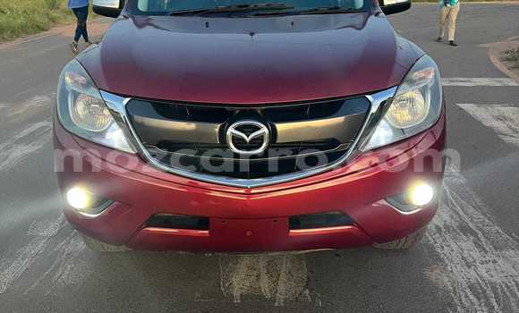 Nunua Ilio tumika Mazda BT-50 Nyekundu Gari ndani ya Maputo nchini Maputo Nunua Ilio tumika Mazda BT-50 Nyekundu Gari ndani ya Maputo nchini Maputo