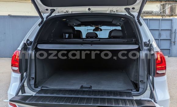 Comprar Novo BMW X5 Branco Carro em Maputo em Maputo Comprar Novo BMW X5 Branco Carro em Maputo em Maputo