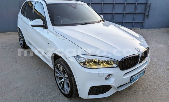 Comprar Novo BMW X5 Branco Carro em Maputo em Maputo Comprar Novo BMW X5 Branco Carro em Maputo em Maputo