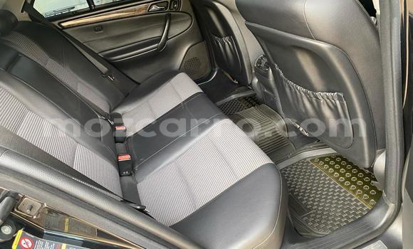 Comprar Usado Mercedes-Benz E-Classe Preto Carro em Maputo em Maputo Comprar Usado Mercedes-Benz E-Classe Preto Carro em Maputo em Maputo