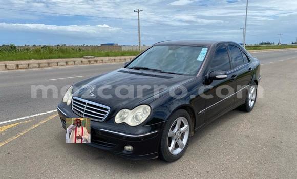Comprar Usado Mercedes-Benz E-Classe Preto Carro em Maputo em Maputo Comprar Usado Mercedes-Benz E-Classe Preto Carro em Maputo em Maputo