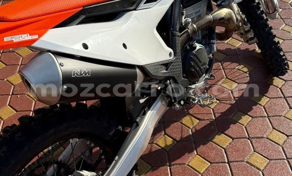 Comprar Usado KTM 350 Bege Moto em Maputo em Maputo