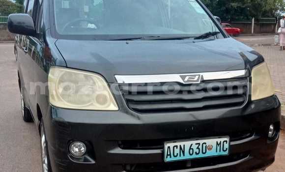 Nunua Ilio tumika Toyota Noah Nyeusi Gari ndani ya Maputo nchini Maputo Nunua Ilio tumika Toyota Noah Nyeusi Gari ndani ya Maputo nchini Maputo