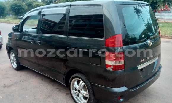 Nunua Ilio tumika Toyota Noah Nyeusi Gari ndani ya Maputo nchini Maputo Nunua Ilio tumika Toyota Noah Nyeusi Gari ndani ya Maputo nchini Maputo