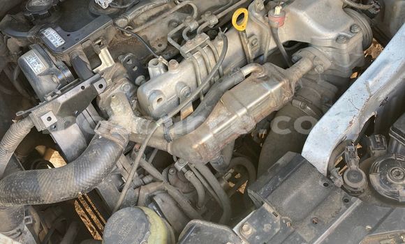 Buy Used Toyota Hiace White Car in Maputo in Maputo Buy Used Toyota Hiace White Car in Maputo in Maputo