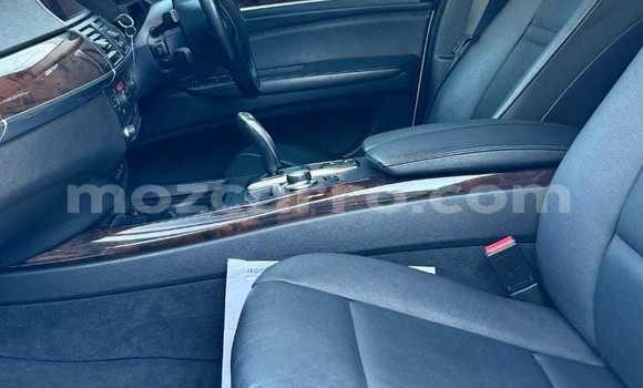 Nunua Ilio tumika BMW X5 Nyeupe Gari ndani ya Maputo nchini Maputo Nunua Ilio tumika BMW X5 Nyeupe Gari ndani ya Maputo nchini Maputo