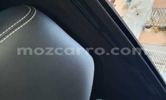 Nunua Ilio tumika Mercedes‒Benz E-klasse Nyeupe Gari ndani ya Maputo nchini Maputo Nunua Ilio tumika Mercedes‒Benz E-klasse Nyeupe Gari ndani ya Maputo nchini Maputo