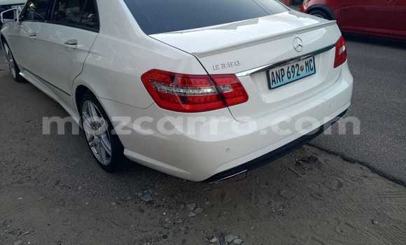 Nunua Ilio tumika Mercedes‒Benz E-klasse Nyeupe Gari ndani ya Maputo nchini Maputo Nunua Ilio tumika Mercedes‒Benz E-klasse Nyeupe Gari ndani ya Maputo nchini Maputo