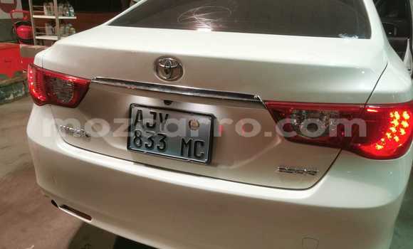 Comprar Usado Toyota Mark X Branco Carro em Maputo em Maputo Comprar Usado Toyota Mark X Branco Carro em Maputo em Maputo