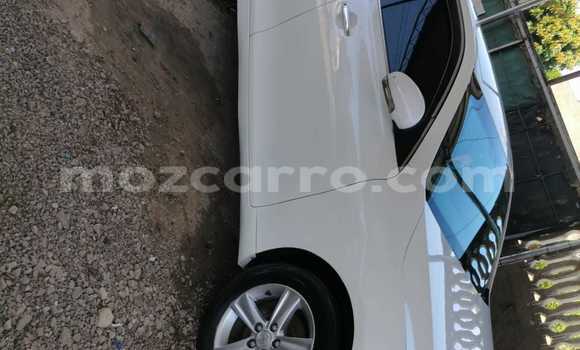 Comprar Usado Toyota Mark X Branco Carro em Maputo em Maputo Comprar Usado Toyota Mark X Branco Carro em Maputo em Maputo