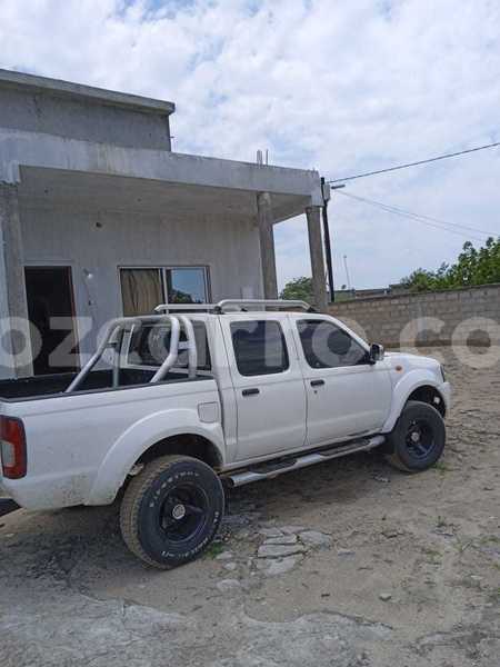 Big with watermark nissan hardbody maputo maputo 35120