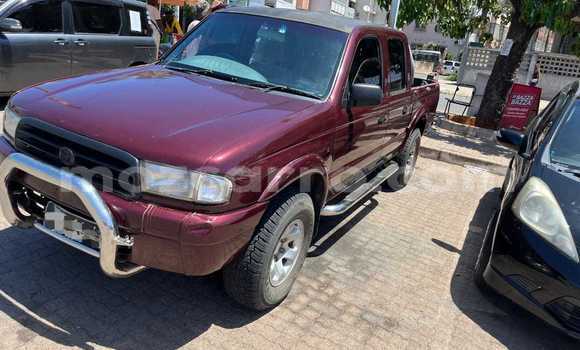 Tenga Tsaru Mazda 929 Zvimwe Mota in Maputo in Maputo Tenga Tsaru Mazda 929 Zvimwe Mota in Maputo in Maputo
