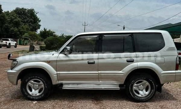 Comprar Usado Toyota Land Cruiser Prado De outros Carro em Maputo em Maputo Comprar Usado Toyota Land Cruiser Prado De outros Carro em Maputo em Maputo