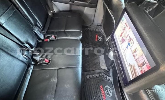 Buy Used Toyota Land Cruiser Prado White Car in Maputo in Maputo Buy Used Toyota Land Cruiser Prado White Car in Maputo in Maputo