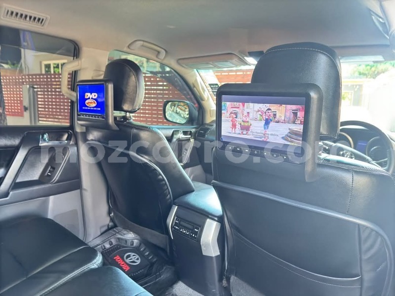Big with watermark toyota land cruiser prado maputo maputo 35136