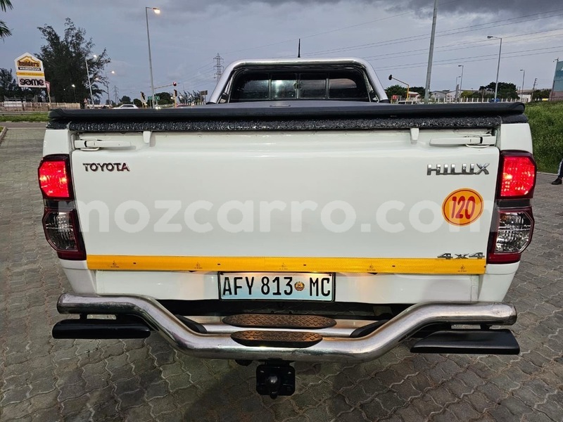 Big with watermark toyota hilux maputo maputo 35143