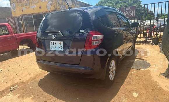 Buy Used Honda Fit Black Car in Nice view in Maputo Buy Used Honda Fit Black Car in Nice view in Maputo