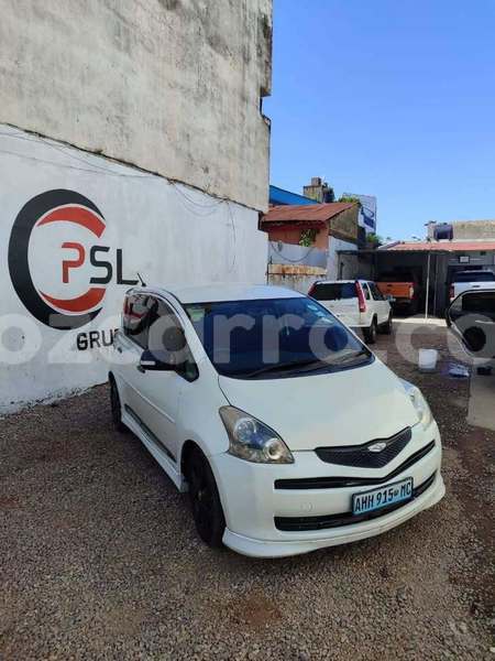 Big with watermark toyota ractis sofala beira 35149