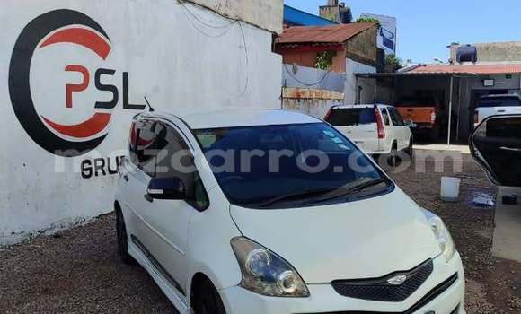 Nunua Ilio tumika Toyota Ractis Nyeupe Gari ndani ya Beira nchini Sofala Nunua Ilio tumika Toyota Ractis Nyeupe Gari ndani ya Beira nchini Sofala