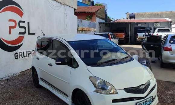 Buy Used Toyota Ractis White Car in Beira in Sofala Buy Used Toyota Ractis White Car in Beira in Sofala