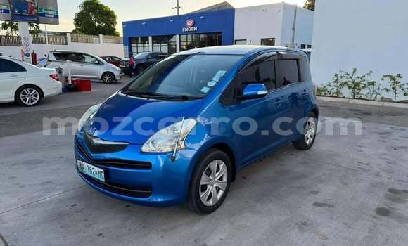 Comprar Usado Toyota Ractis Azul Carro em Bela Vista em Maputo