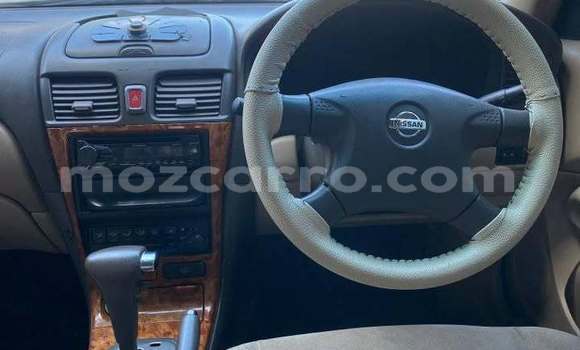 Comprar Usado Nissan Bluebird De outros Carro em Beira em Sofala Comprar Usado Nissan Bluebird De outros Carro em Beira em Sofala