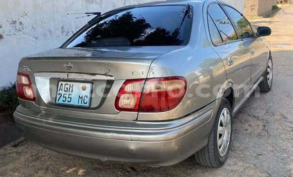Comprar Usado Nissan Bluebird De outros Carro em Beira em Sofala Comprar Usado Nissan Bluebird De outros Carro em Beira em Sofala