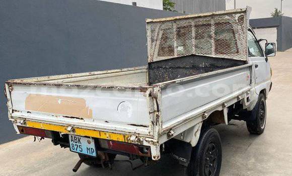 Tenga Tsaru Toyota Town Ace Chena Mota in Caia in Sofala Tenga Tsaru Toyota Town Ace Chena Mota in Caia in Sofala