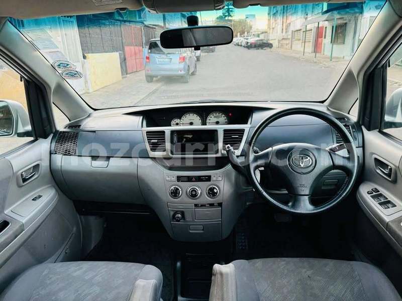 Big with watermark toyota noah sofala caia 35178